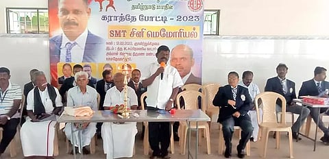 சதன் திருமலைக்குமார் எம்.எல்.ஏ. பேசிய போது எடுத்த படம்