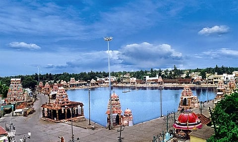 கும்பகோணம் மகாமக குளத்தில் உள்ள தண்ணீரை வெளியேற்ற கூடாது: பக்தர்கள் கோரிக்கை