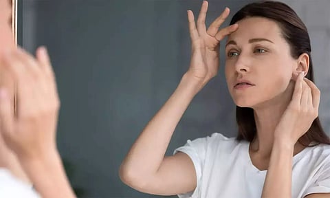 நெற்றியில் மட்டும் கருமையா? இதை செய்யுங்க பலன் கிடைக்கும்...