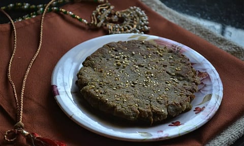 சத்து நிறைந்த கம்பு இனிப்பு ரொட்டி