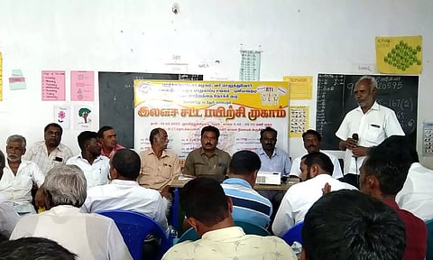 முகாமில் கலந்து கொண்டவர்களை படத்தில் காணலாம்.