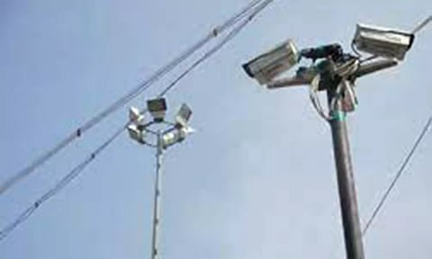 பேராவூரணியில், உயர்மின் கோபுர விளக்கு அமைக்க கோரிக்கை