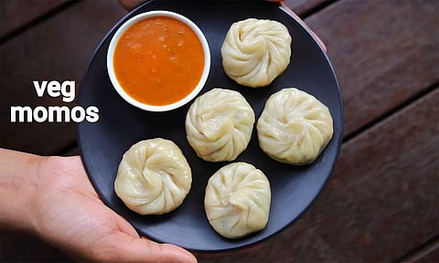 கடையில் வாங்க வேண்டாம் வீட்டிலேயே செய்யலாம் வெஜ் மோமோஸ்