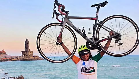 உடல் உறுப்பு தானத்தை வலியுறுத்தி காஷ்மீரில் இருந்து கன்னியாகுமரிக்கு சைக்கிள் பயணம் செய்த வட மாநில பெண்