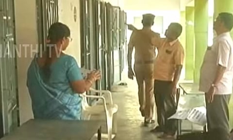 ஈரோடு இடைத்தேர்தல்: முழு வீச்சில் இறுதி கட்டப் பணிகள்