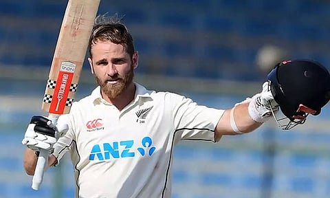 சதம் விளாசிய வில்லியம்சன்: 2-வது இன்னிங்சில் நியூசிலாந்து 483 ரன்கள் குவிப்பு- இங்கிலாந்துக்கு 258 ரன் இலக்கு