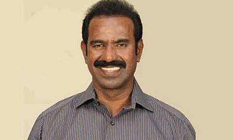 10-ம் வகுப்பு பொதுத்தேர்வு எழுதும் மாணவ-மாணவிகளுக்கு என்.ஆர்.தனபாலன் வாழ்த்து