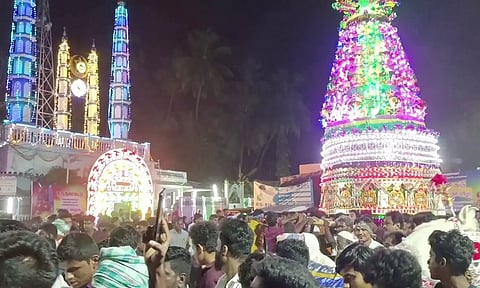 மத நல்லிணக்க சந்தனக்கூடு ஊர்வலம்
