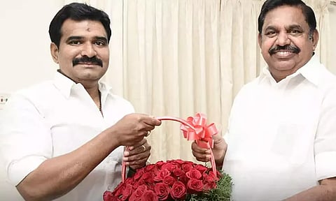 பாஜக தொழில்நுட்ப பிரிவு தலைவர் சிடிஆர் நிர்மல் குமார் ராஜினாமா -அதிமுகவில் இணைந்தார்