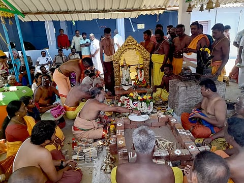 ஆதி கருவண்ண ராயர் கோவில் ெபாங்கல் விழாவில் 50 ஆயிரம் பக்தர்கள் குவிந்தனர்