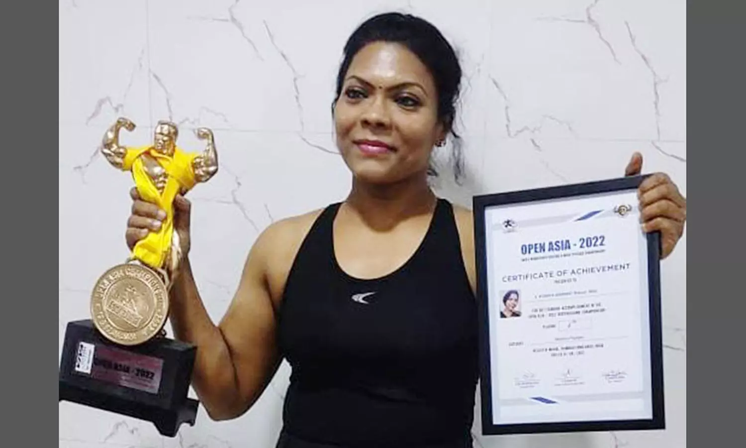 உடல் பருமன் நோயை வென்று பாடி பில்டராக திகழும் மதுரை பெண் வெரோனிகா