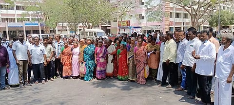 உள்ளாட்சித் தேர்தல் வெற்றி பறிக்கப்பட்டதாக பெண் புகார்