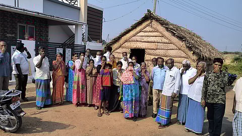 காரமடையில் கோழிக்கழிவுகளை சேகரிக்கும் நிறுவனத்துக்கு பொதுமக்கள் எதிர்ப்பு