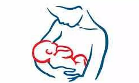 ஒரே ஆண்டில் 2116 லிட்டர் தாய்ப்பாலை தானம் செய்த தாய்மார்கள்- பாலுக்காக ஏங்கும் பச்சிளம் குழந்தைகளுக்கு உதவி