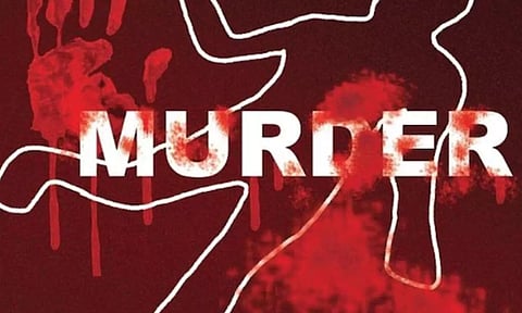 ரியல் எஸ்டேட் அதிபர் அடித்துக் கொலை- 5 பேருக்கு வலைவீச்சு