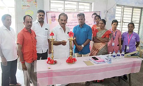 மருத்துவ முகாம் நடைபெற்ற காட்சி.