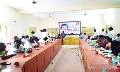 மாதனூர் ஒன்றியக்குழு கூட்டம்