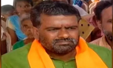 புதுச்சேரி வில்லியனூரில் வெடிகுண்டு வீசி பாஜக பிரமுகர் கொலை