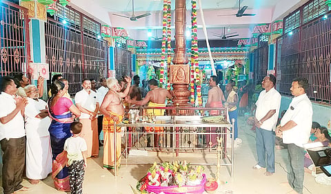 கொடியேற்றம் நடந்தபோது எடுத்த படம். 