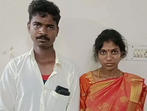 காவல் நிலையத்தில் காதல் ஜோடி தஞ்சம்