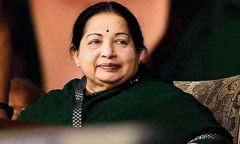ஜெயலலிதாவின் சொத்தில் பங்கு கேட்டு கர்நாடக முதியவர் தொடர்ந்த வழக்கு விசாரணைக்கு ஏற்பு