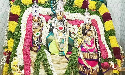 நெல்வாய் கிராமத்தில் ஸ்ரீராமர், சீதை திருக்கல்யாண வைபவம் நடந்த காட்சி.