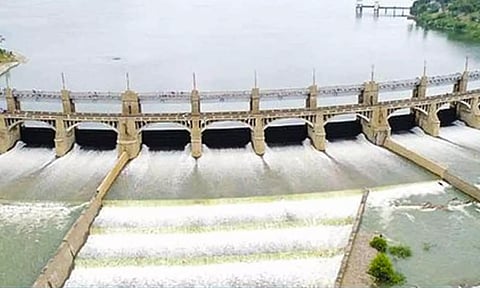 4 மாநில அதிகாரிகள் இன்று ஆலோசனை: காவிரியில் தண்ணீர் திறக்க தமிழகம் மீண்டும் வலியுறுத்தல்