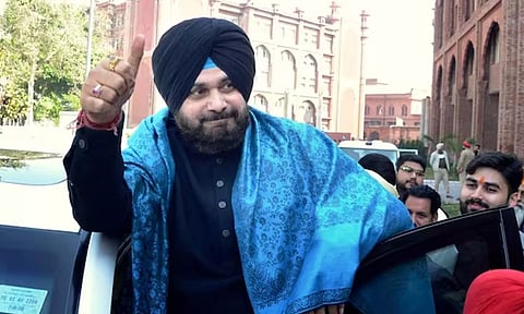 கொலை வழக்கில் ஒரு ஆண்டு தண்டனை- சித்து இன்று விடுதலை ஆனார்