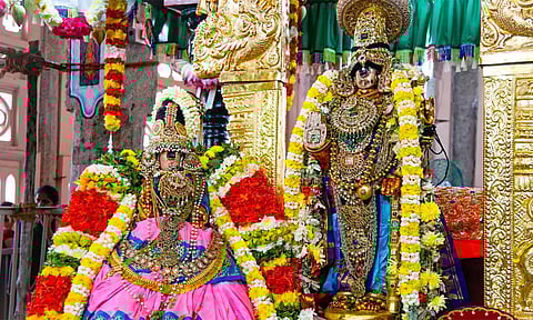 உறையூரில் நம்பெருமாள்-கமலவல்லி நாச்சியார் சேர்த்தி சேவை: ஏராளமான பக்தர்கள் தரிசனம்