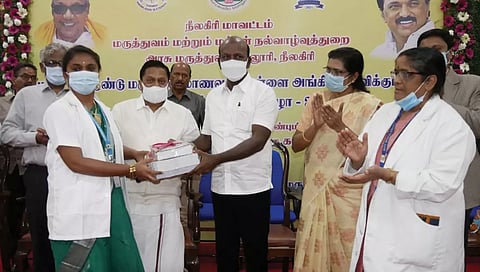 ஊட்டி அரசு மருத்துவக்கல்லூரி ஆஸ்பத்திரி ஜூலை மாதம் திறக்கப்படும்.