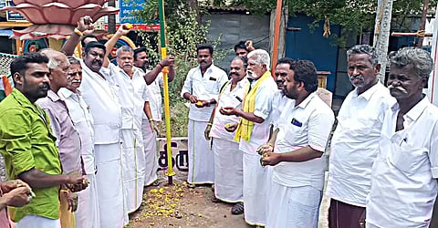 மூவேந்தர் முன்னேற்ற கழக கொடியேற்று விழா