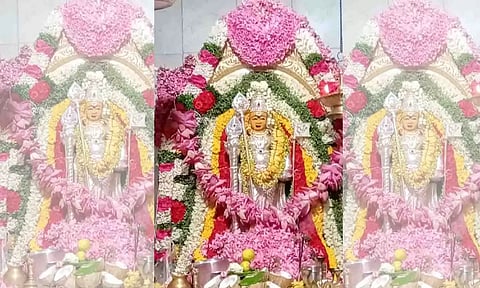 பாலமுருகனுக்கு சிறப்பு அபிஷேக ஆராதனைகள் நடைபெற்ற காட்சி.