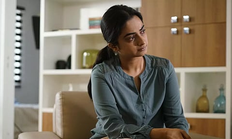 அவள் பெயர் ரஜ்னி