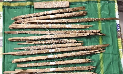 ஆழ்வார்திருநகரி ஆதிநாதர் ஆழ்வார் கோவிலில் கண்டறியப்பட்ட ஓலைச்சுவடிகளை காணலாம்
