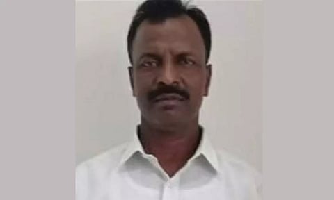 மங்கலம்பேட்டையில் டீ குடிக்க சென்ற நரிக்குறவர் சமூகத்தினர் விரட்டியடிப்பு: கடை உரிமையாளர் கைது