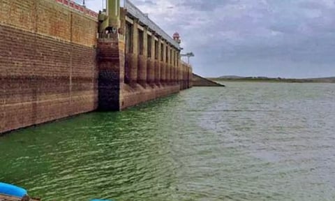 ஈரோடு மாவட்ட அணைகளின் நிலவரம்