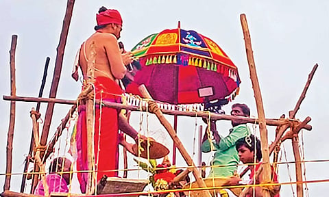 கும்பாபிஷேக விழா நடந்தது.