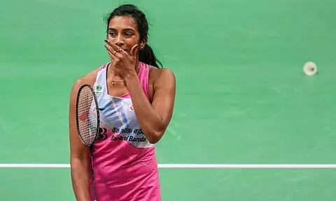 ஆசிய பேட்மிண்டன் சாம்பியன்ஷிப் - காலிறுதியில் பி.வி.சிந்து அதிர்ச்சி தோல்வி