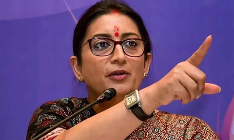 குண்டர்களுக்கு துணையாக இருக்கும் காங்கிரசால் எவ்வாறு நல்லாட்சி வழங்க முடியும்?: ஸ்மிரிதி இரானி கேள்வி
