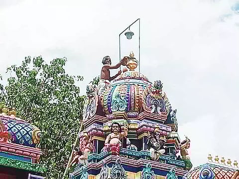 வருசாபிஷேகம் நடந்தபோது எடுத்த படம்