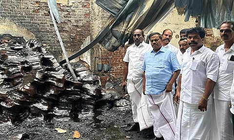 சேதமடைந்த ரப்பர் சீட்டுகளுக்கு இழப்பீட்டு தொகை வழங்க வேண்டும் - தளவாய்சுந்தரம் எம்.எல்.ஏ.வலியுறுத்தல்