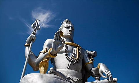 மாத சிவராத்திரி, பிரதோஷம் இணைந்த நாளில் விரதம் இருந்து வழிபட்டால்...