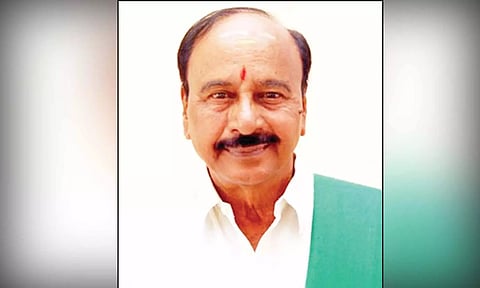 உழவர் உழைப்பாளர் கட்சித் தலைவர் செல்லமுத்து.