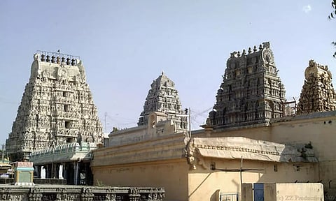 காஞ்சி வரதராஜ பெருமாள் கோவில் வரலாறும் சிற்பக்கலையும்...