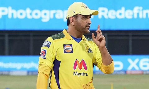 'பிளே ஆப்' சுற்றுக்கு தகுதி: அணியின் நலனுக்காக ஆடும் வீரர்களை தேர்வு செய்வதே முக்கியம்- டோனி கருத்து