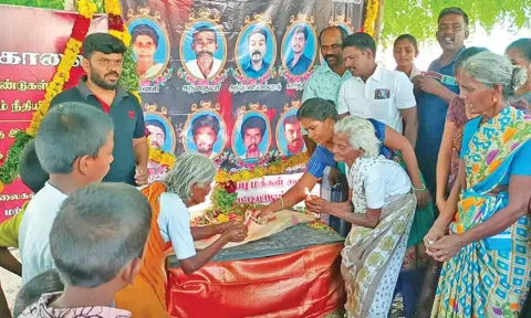 தூத்துக்குடி துப்பாக்கி சூட்டின் 5-ம் ஆண்டு நினைவு தினம்: உயிரிழந்தவர்களின் உருவப்படங்களுக்கு அஞ்சலி