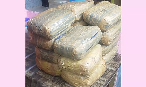 தொடர் சோதனைகள் மூலமாக ரெயில்களில் கடத்தப்பட்ட 670 கிலோ கஞ்சா பறிமுதல்