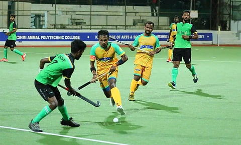 கோவில்பட்டியில் ஆக்கி போட்டி: 21-வது லீக் ஆட்டத்தில் சென்னை இந்தியன் வங்கி அணி வெற்றி