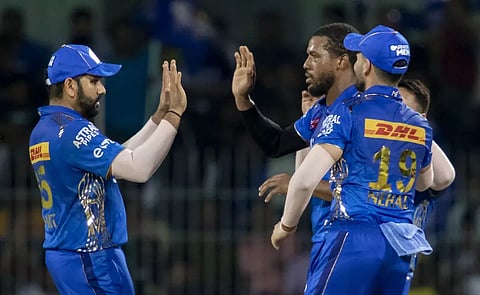 ரன் அவுட்டில் சொதப்பிய லக்னோ... எளிதாக வெற்றியை ருசித்தது மும்பை அணி