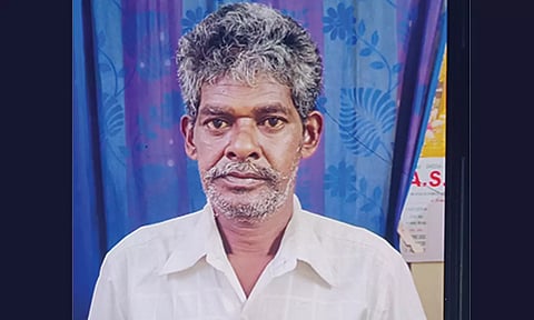 போடி அருகே தோட்டத்தில் கள்ளச்சாராயம் காய்ச்சியவர் கைது